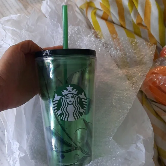 Starbucks 16oz green leafy cold cup